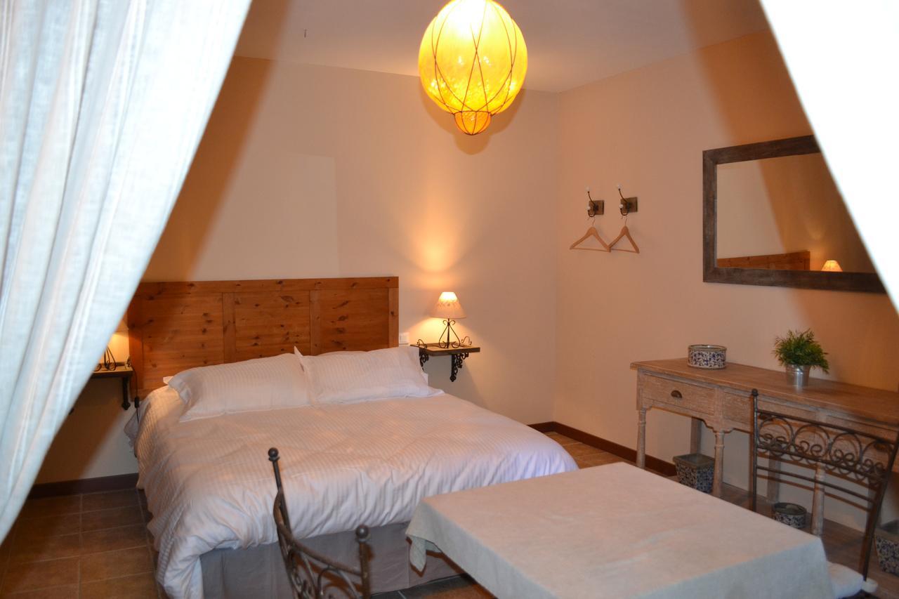 Mas Petit Prince Bed & Breakfast Arles Eksteriør bilde